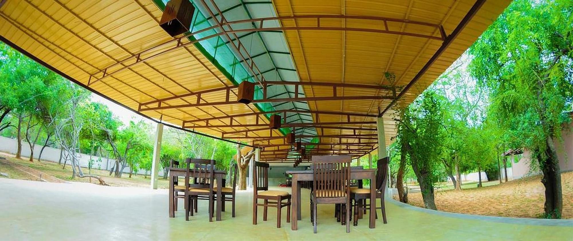 Eighth Wonder Resort Sigiriya Exterior photo